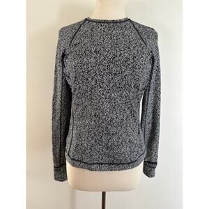 Lululemon Runderful Longsleeve in Scattered Herringbone Black/White size 8